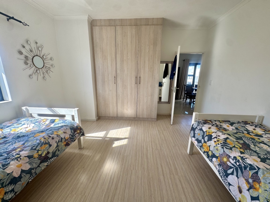 To Let 2 Bedroom Property for Rent in Big Bay Western Cape
